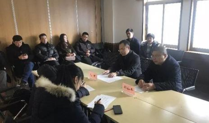 “免、减、缓”，助企业渡难关（锐财经?一手抓防疫，一手促发展（11））