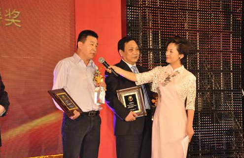 近两年来，三亚外贸同比增长70%以上，进出口总额159.5亿元