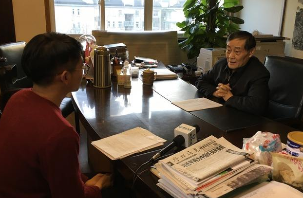 保险行业 保费持续改善 结构持续优化